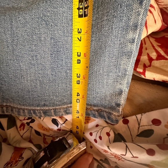 Kancan size 15/31 NWT high rise slim straight distressed light wash denim jean. - Picture 10 of 14